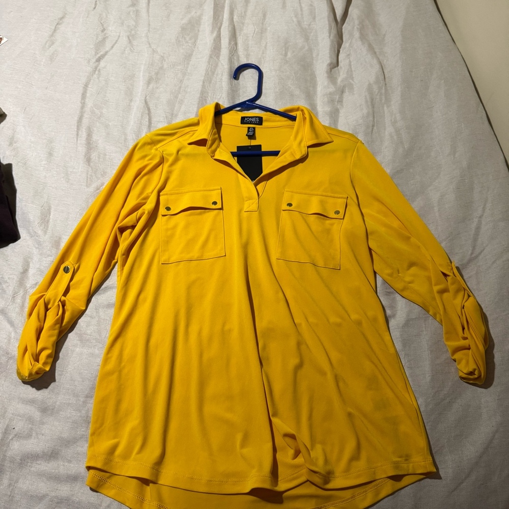Jones New York Women’s Golden Yellow Roll Blouse Size Large NWT - Picture 6 of 6